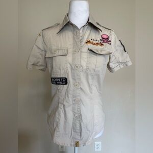 Pepe Jeans White Shirt with Brown Graphic and Yellow Rays Y2K